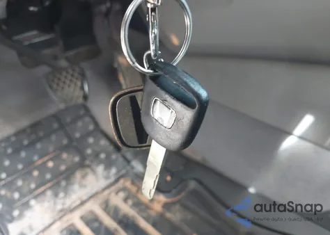 2011 Honda Civic Vp z USA, uszkodzony, nr VIN 19XFA1E37BE015377